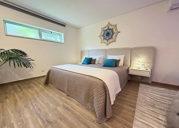 De بيت ضيافة *